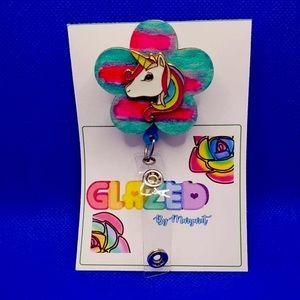 🆕Badge Reel 🛍🤩Free Shipping ✈️💌for bundle of 3 items and up📦